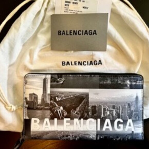 Balenciaga Everyday New York Skyline Zip-around Continental Leather Wallet NEW! - Picture 1 of 8